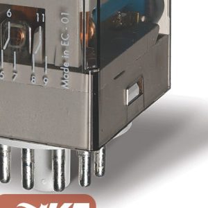 رله 220VDC سه کنتاکت 10 آمپر فیندر مدل 60.13.9.220.0040